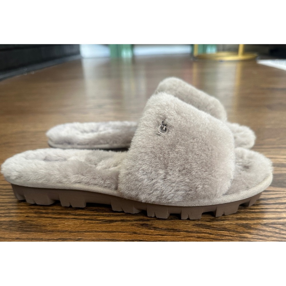 NWOT Ugg Cozette Slippers Womens 8 Grey Sheepskin Slide Fluffy Cozy Loungewear